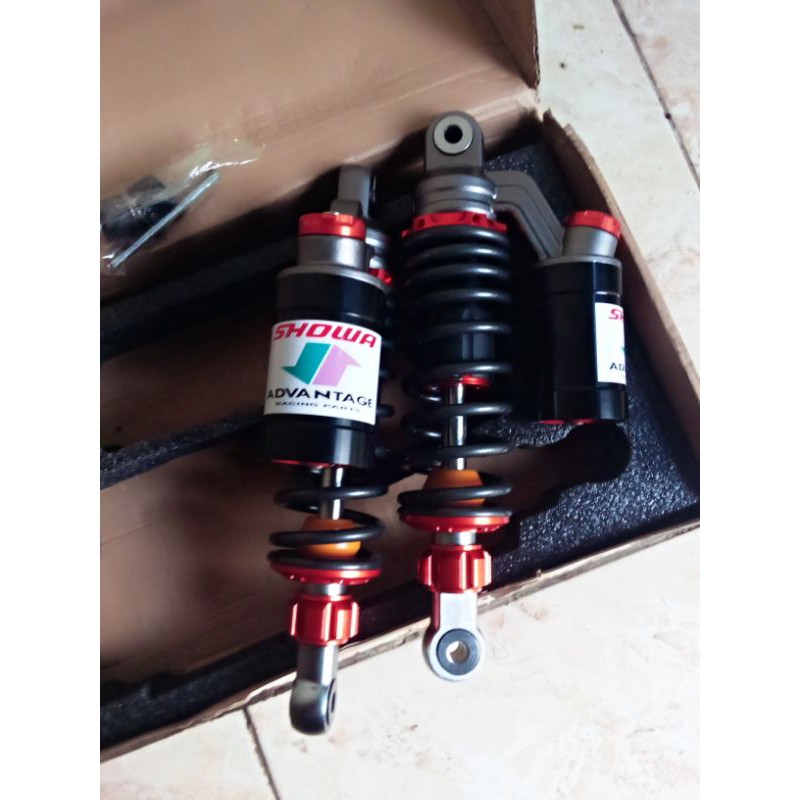 SHOWA tabung atas model KTC untuk bebek Yamaha