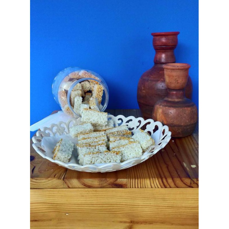 

KUE GIPANG/JIPANG,KUE DAERAH,KUE LEBARAN,MANIS BERKUALITAS HOMEMADE