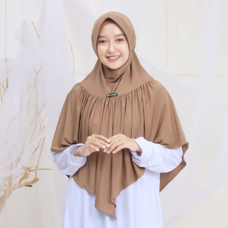 Aghnia Hijab - Suez Pad Lycra Jilbab/Khimar/Kerudung Instan Dewasa Rempel
