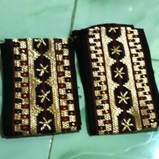 Selendang tapis lampung bintang