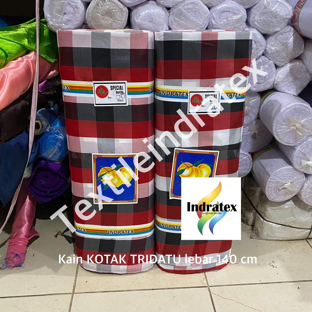 ( per setengah meter ) kain KOTAK TRIDATU BALI hitam putih merah lebar 140 cm untuk upcara adat dekorasi indoor outdoor kerajinan tangan craft