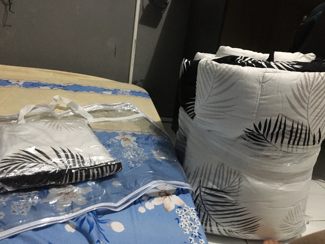 Bedcover Set Katun Lokal Premium Palma Hitam/putih