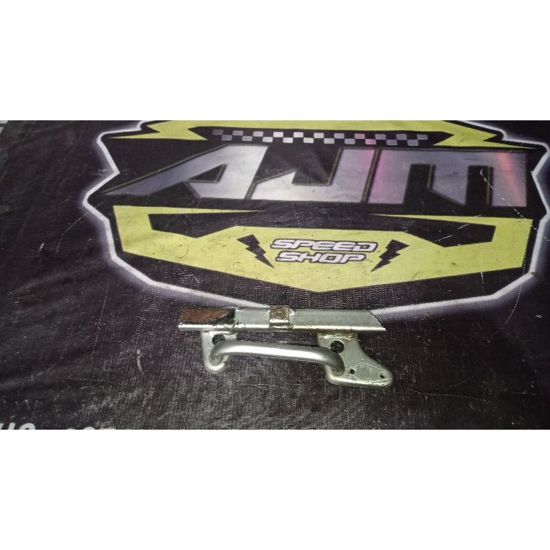 rangka untuk gantungan helm kawasaki ninja R SS original copotan
