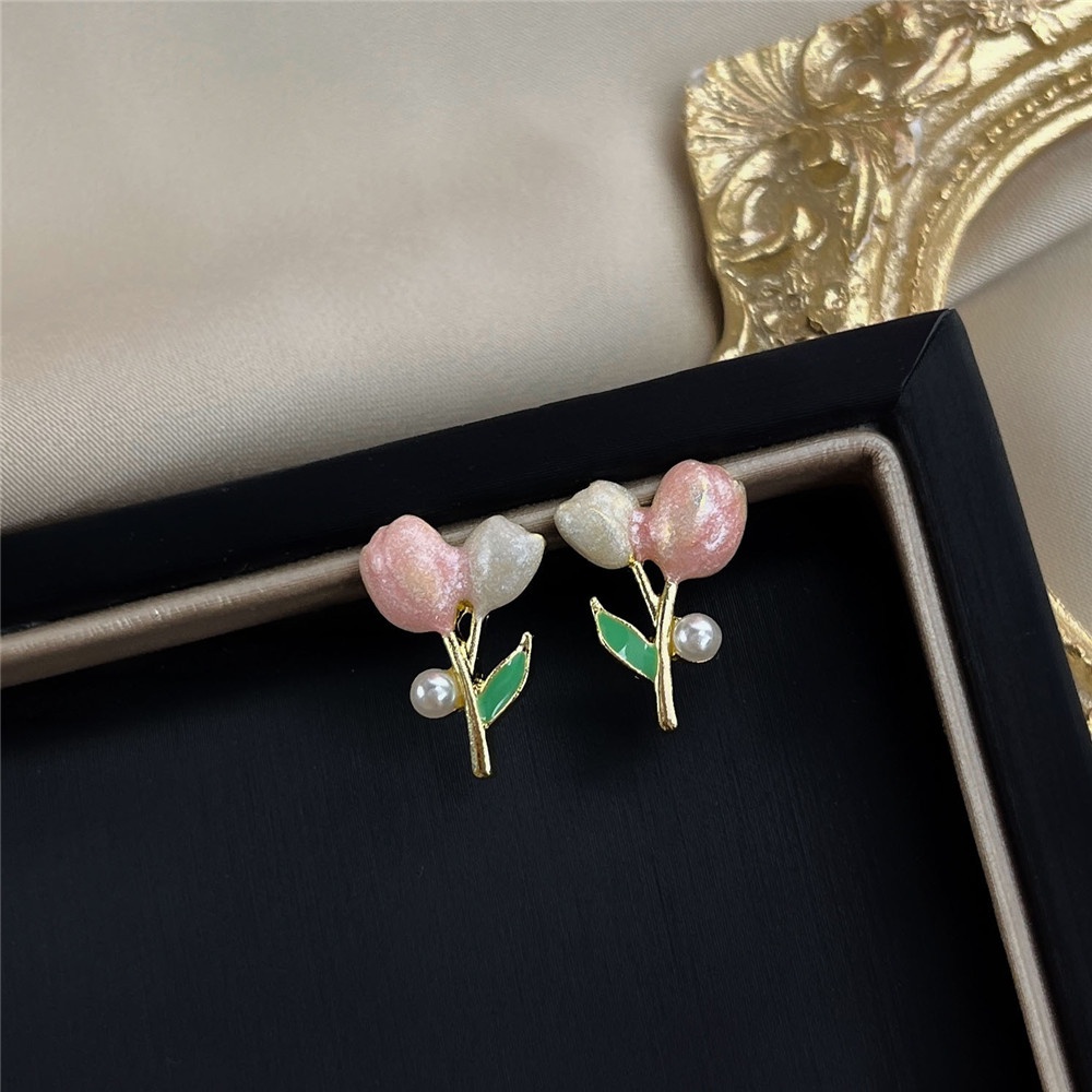 2022 Anting Tusuk Bentuk Bunga Tulip Warna pink Gaya retro Untuk Wanita