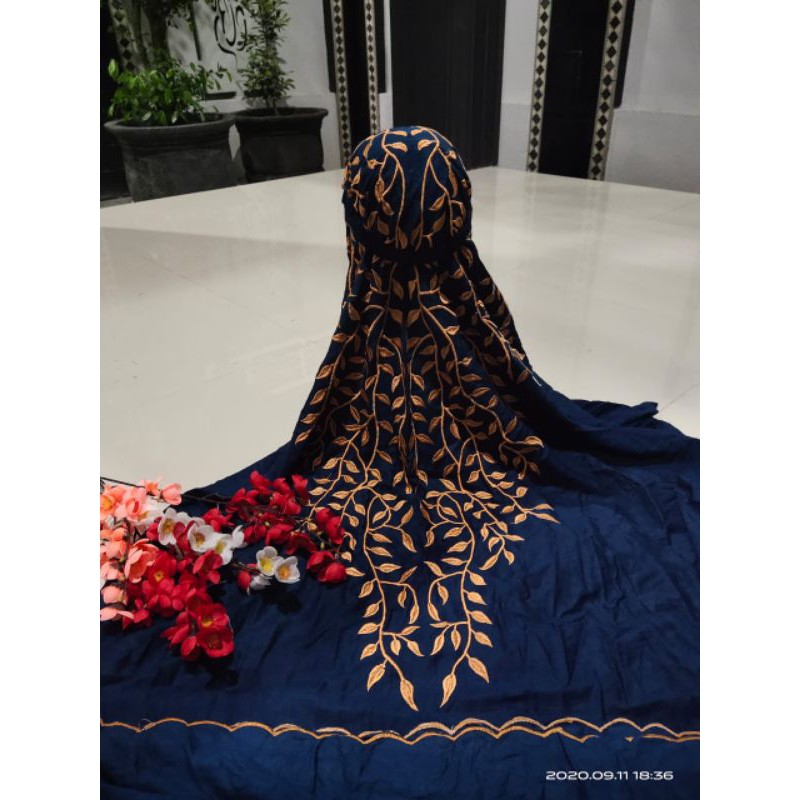 mukena lajuran bahan rayon