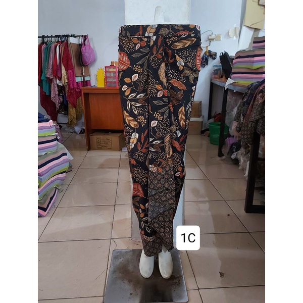(2/3) Rok batik FOIL EMAS pinggang karet. Langsung pakai. Termurah produksi sendiri. KeroncongBusana-1C