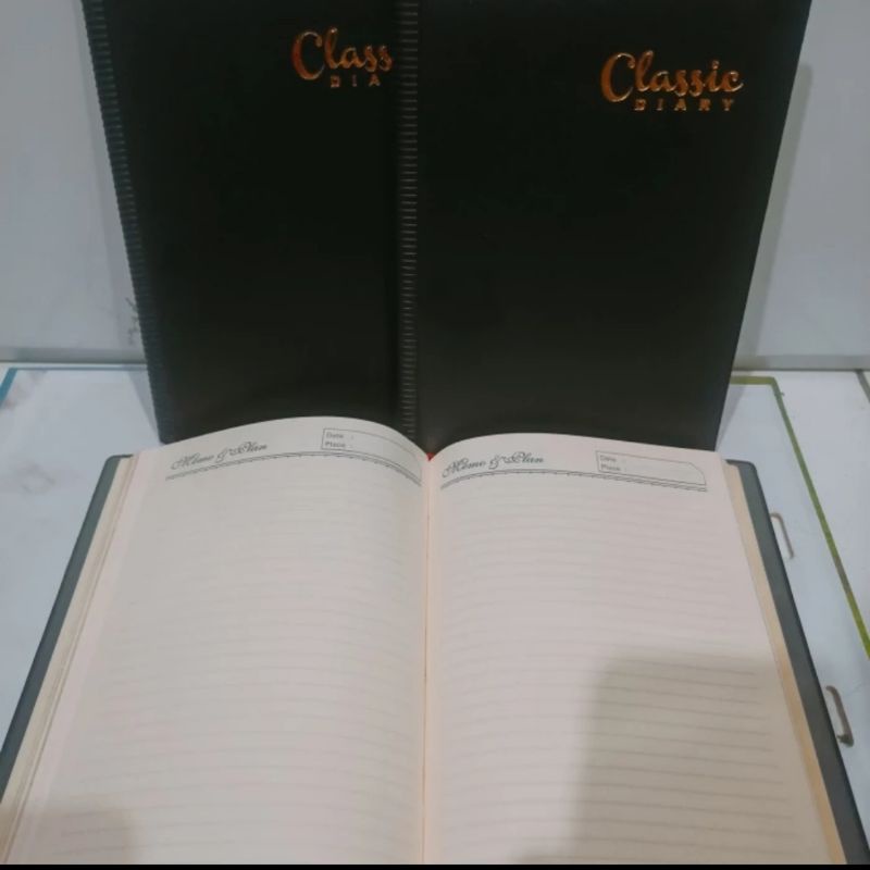 

Terlaris ✨ - Buku Agenda Classic Diary 2023 - Planner Premium Catatan Bulanan Harian3.1.23