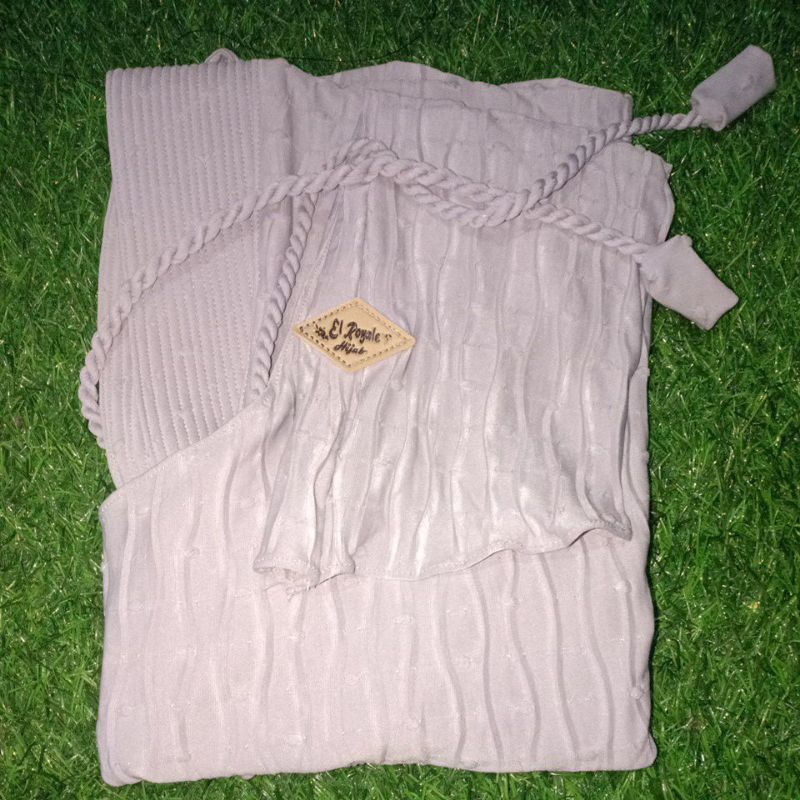 NURI (Plisket gelombang tali Rara full belakang)ORI Elroyale hijab-Abu