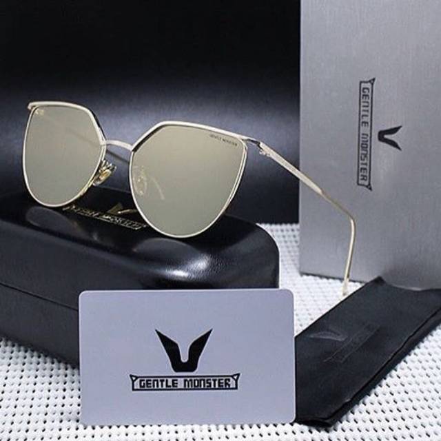 Kacamata Gentle Monster Gold