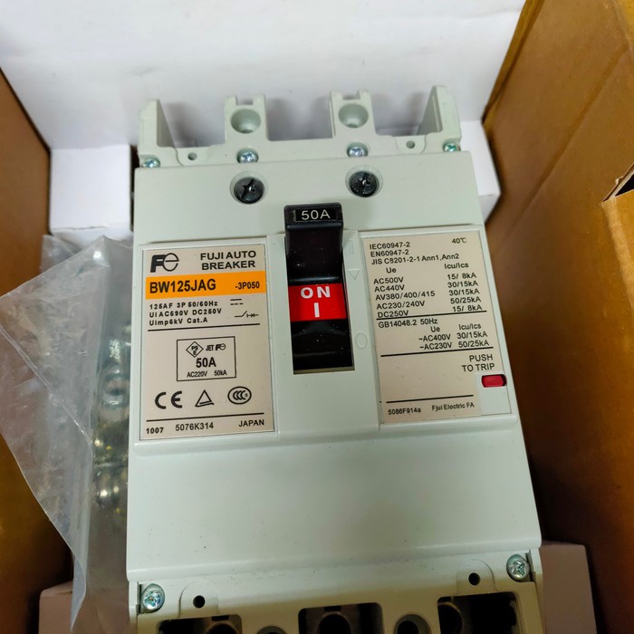 Jual MCCB NFB Circuit Breaker Fuji BW 125 JAG BW125JAG 3 POLE 15-125 ...