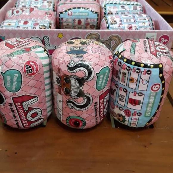 lol surprise fashion trend