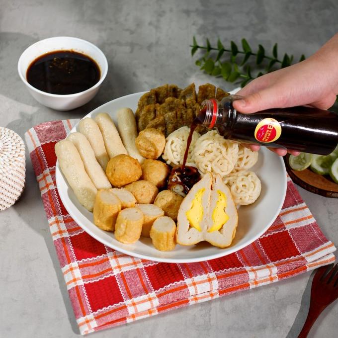 

Pempek Mama Ely FROZEN adaan lenjer kriting kulit ASLI IKAN - BLENGER