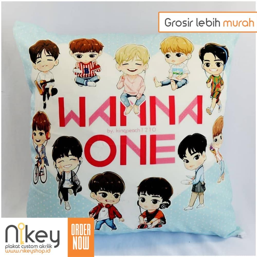 Bantal Custom Velboa Drill Desain Custom Hadiah Ultah Hadiah Pernikahan Kado Wisuda BL-0002