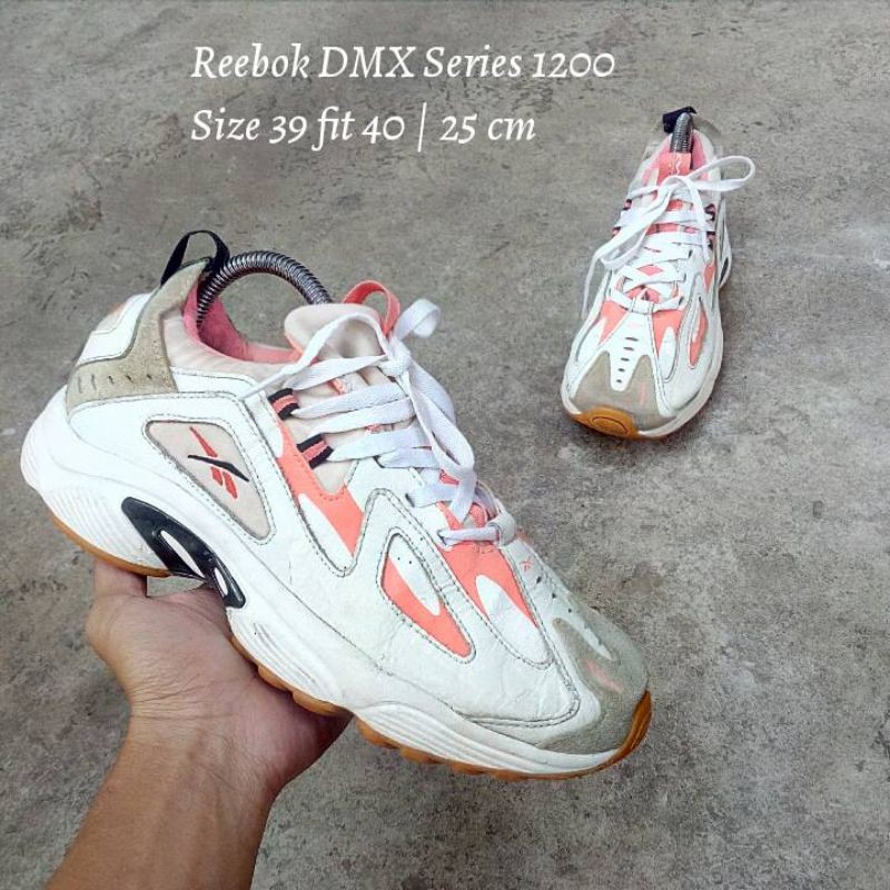 Reebok DMX Series 1200 . Size 39 fit 40 ~ 25 cm