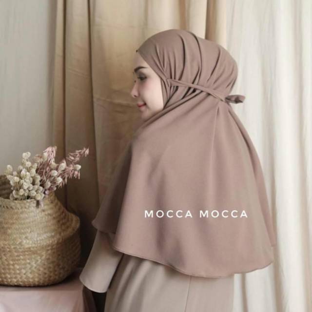 Hijab Bergo Maryam Tali bentuk oval bahan Diamond size L (STD)