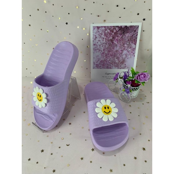 Sandal Slop Road Miniso Motif Sun Flower