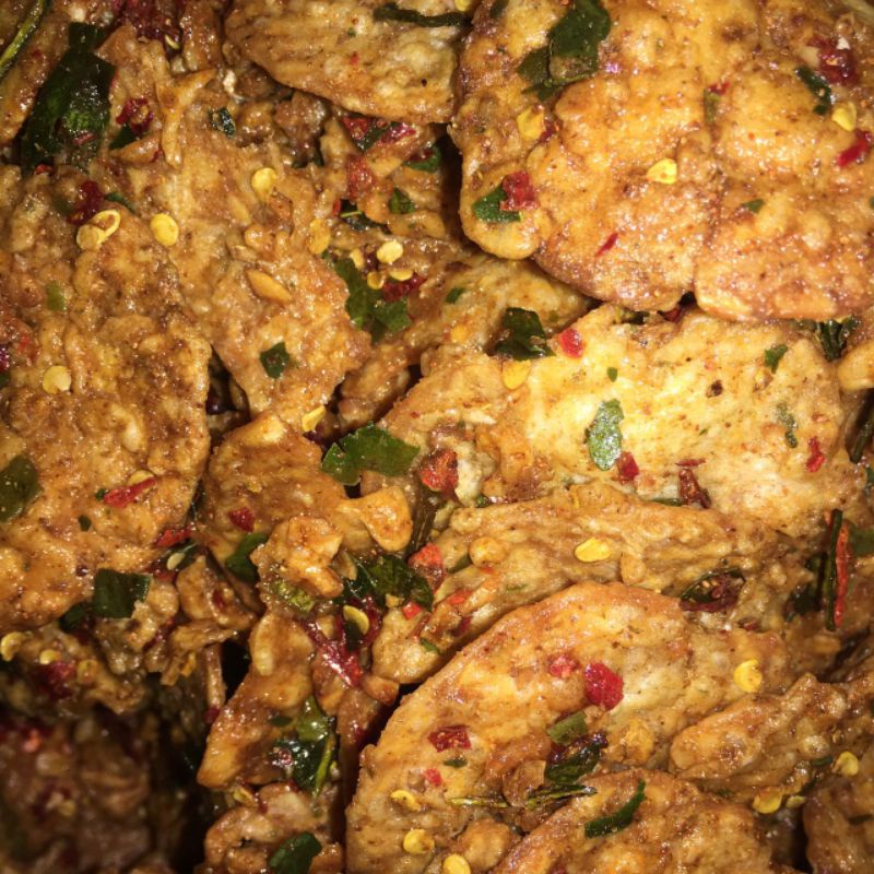 

TEMPE KRISPY PEDAS DAUN JERUK