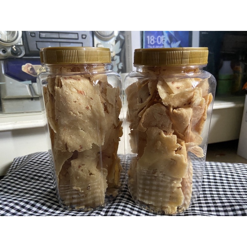 

Keripik Bawang 100 Toples