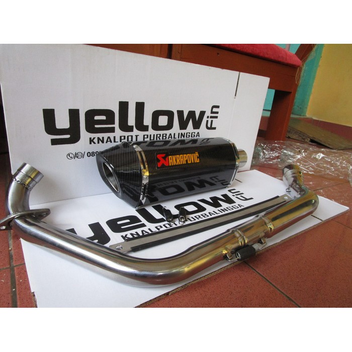 Knalpot Akrapovic karbon fullsystem untuk Honda CBR lokal K45