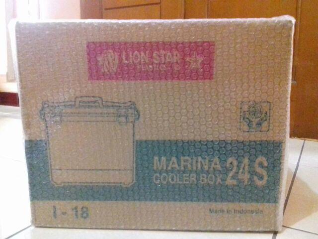 Marina Cooler Box 24 Kapasitas 22 Liter