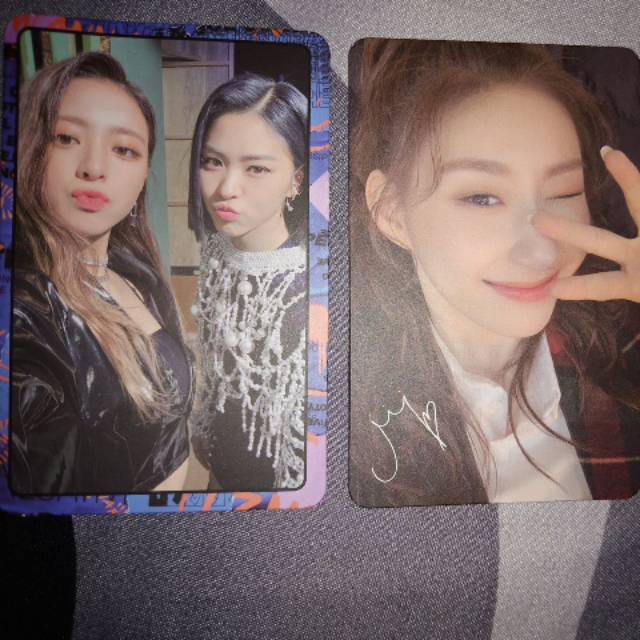 Photocard ITZY IT'z ME 'wannabe' yuna & ryujin, chaeryoung