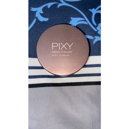 PRELOVED Pixy make it glow dewy cushion (301 Medium Beige)