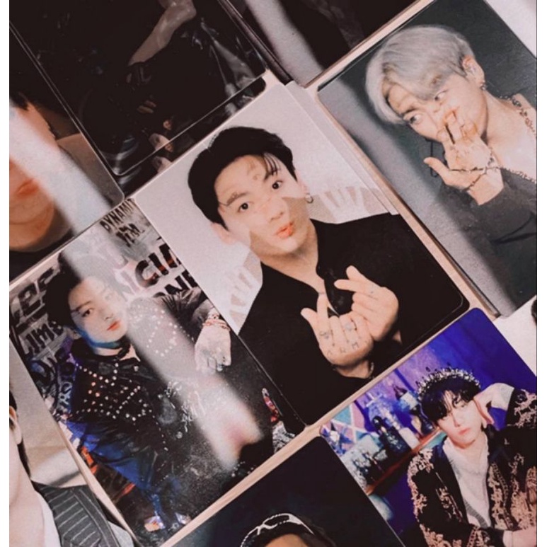 BTS LENTICULAR PHOTOCARD