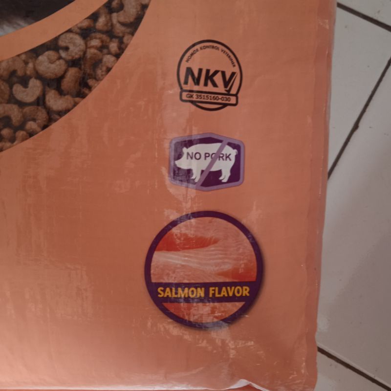 Gojek Makanan Anak Kucing Bolt Kitten 20kg - Bolt Kitten 20kg - Cat food