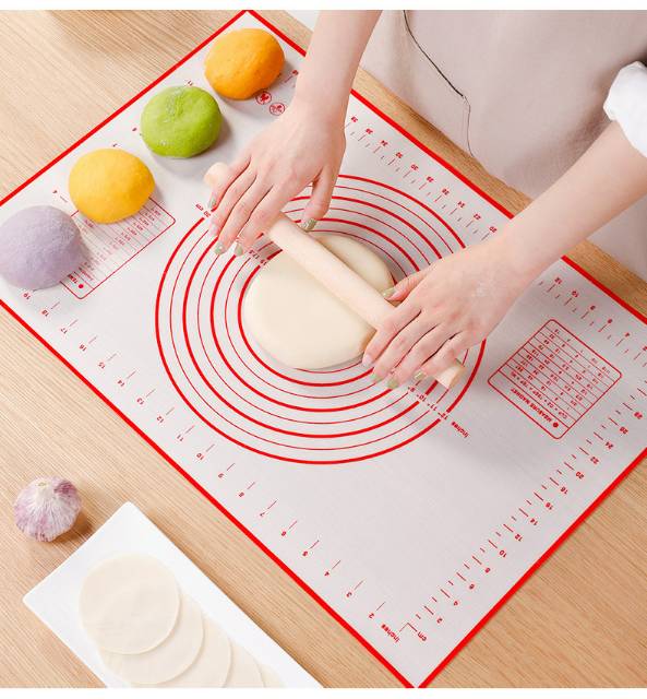 White silicone kneading dough mat / silmat / silicone mat