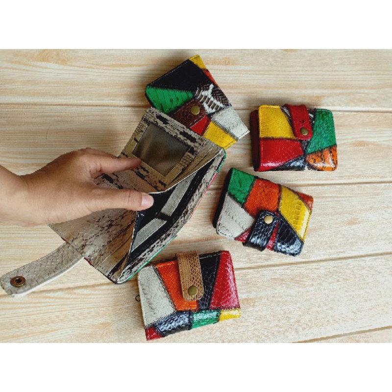 dompet wanita kulit ular