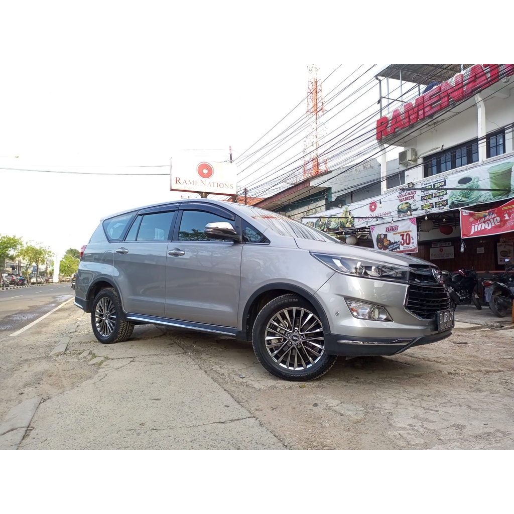 Velg mobil INNOVA VENTURER  R 18  Hsr london gratis untuk pengiriman