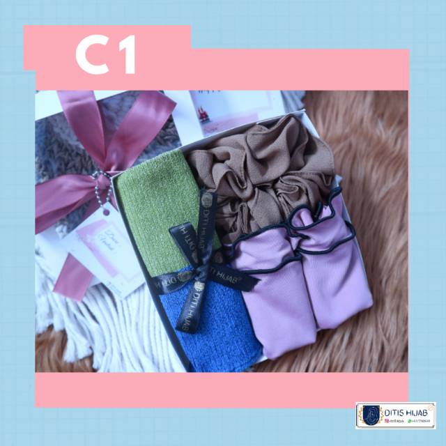 

GIFT BOX HIJAB | HAMPERS | SOUVENIR | KADO