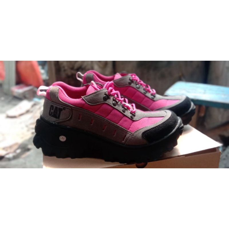 SEPATU SAFETY BOOTS WANITA SAFETY BOOTS UJUNG BESI TALI PENDEK OUTDOOR