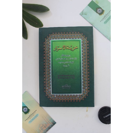 

kitab Khozinatul Asror