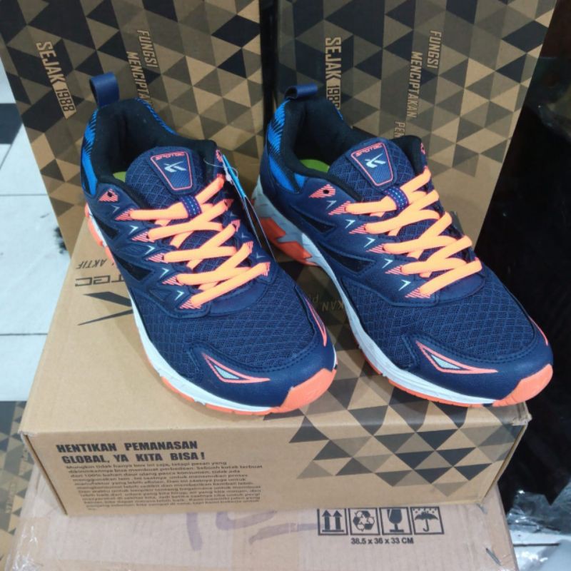 sepatu running ukuran besar 44/46 Spotec dronic original