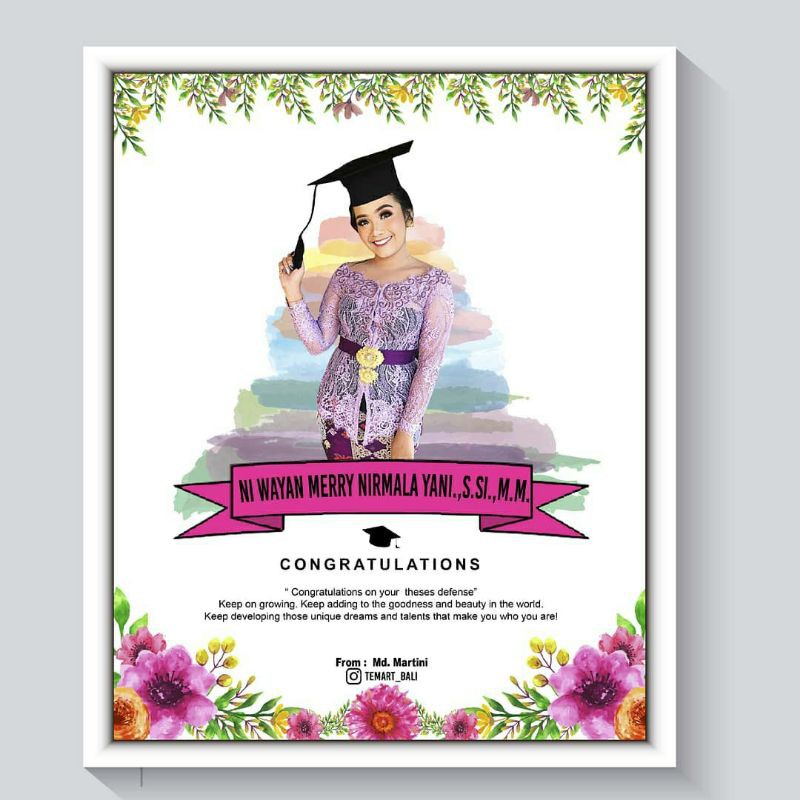 bingkai foto hadiah wisuda