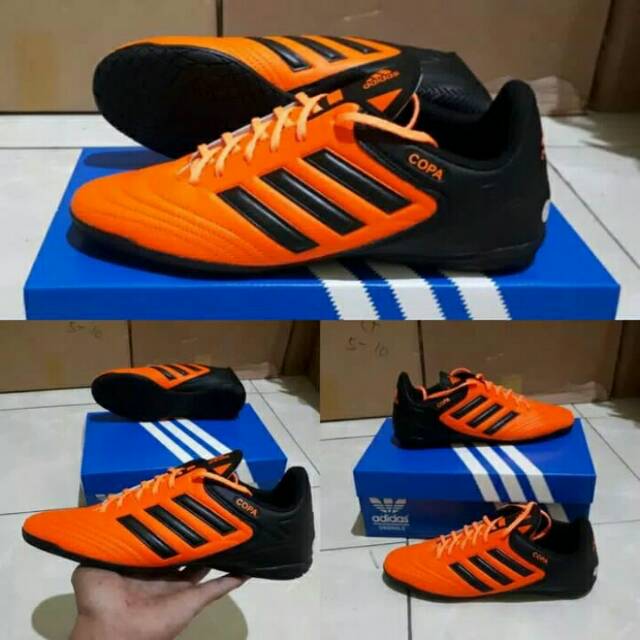 Sepatu futsal Adidas copa tango