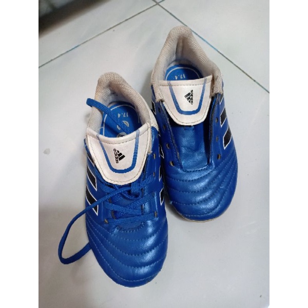 preloved sepatu bola anak adidas size 29