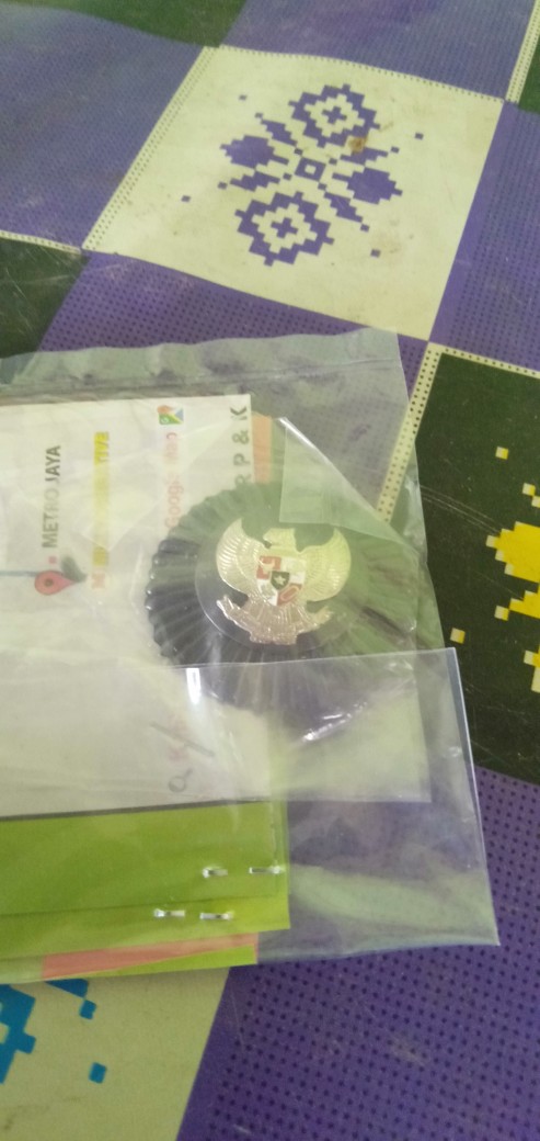 Lencana Tanda Jabatan Kepala Desa Lurah Warna Hitam Diameter Antara