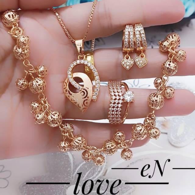 Perhiasan set gelang dewasa