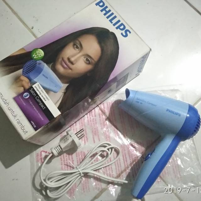 Philips Salon Compact Hairdryer HP8100