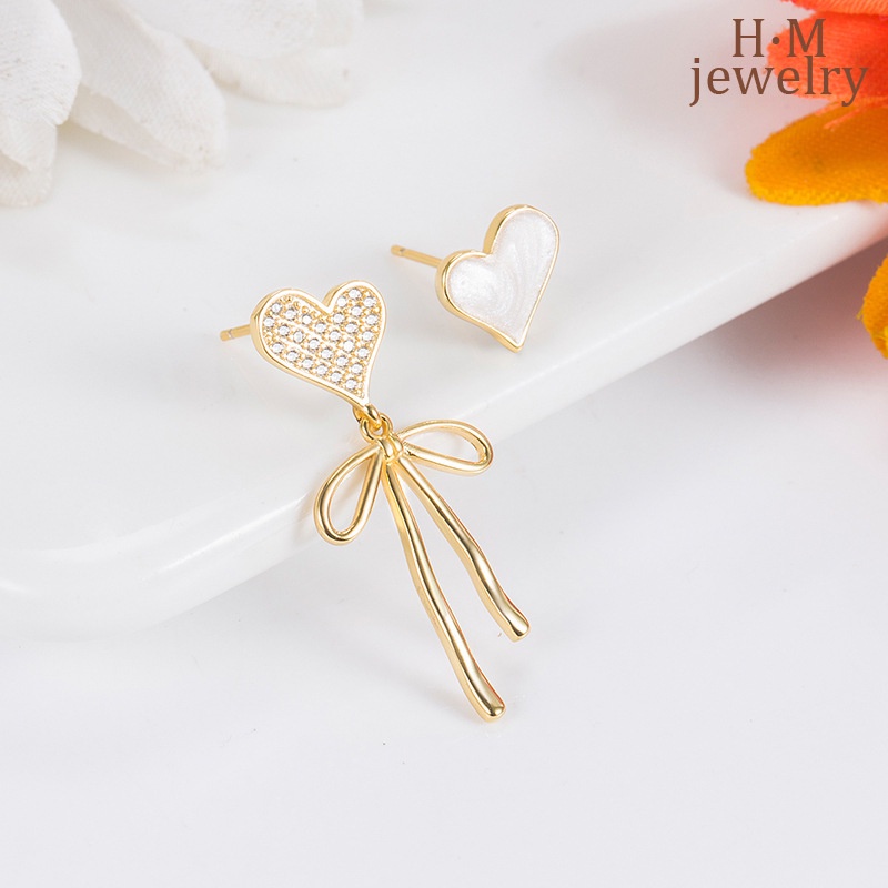 Anting Bentuk Hati Asimetris Warna Putih Gaya Perancis Untuk Wanita