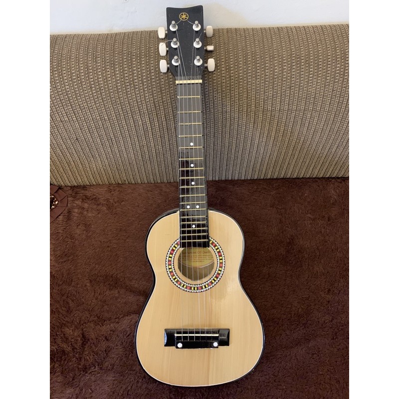 gitar kecil 6 senar BARU gitarlele