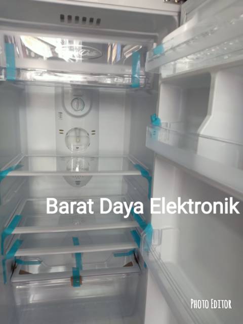 POLYTRON Belleza KULKAS 2 PINTU PRO - 28 BNR/BNB 240 Liter
