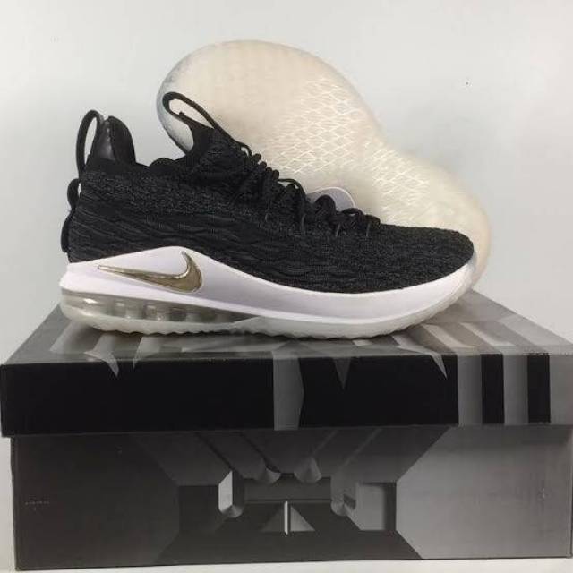 Nike Lebron 15 Low Black White Premium Original.Sepatu Basket