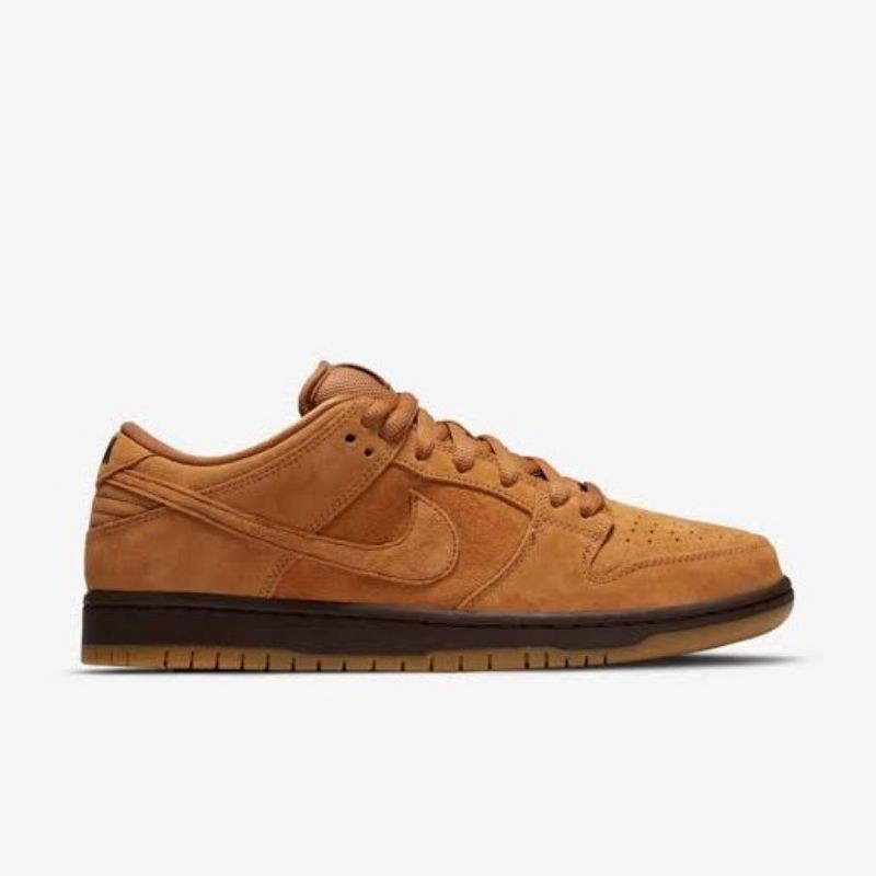 dunk low carhartt