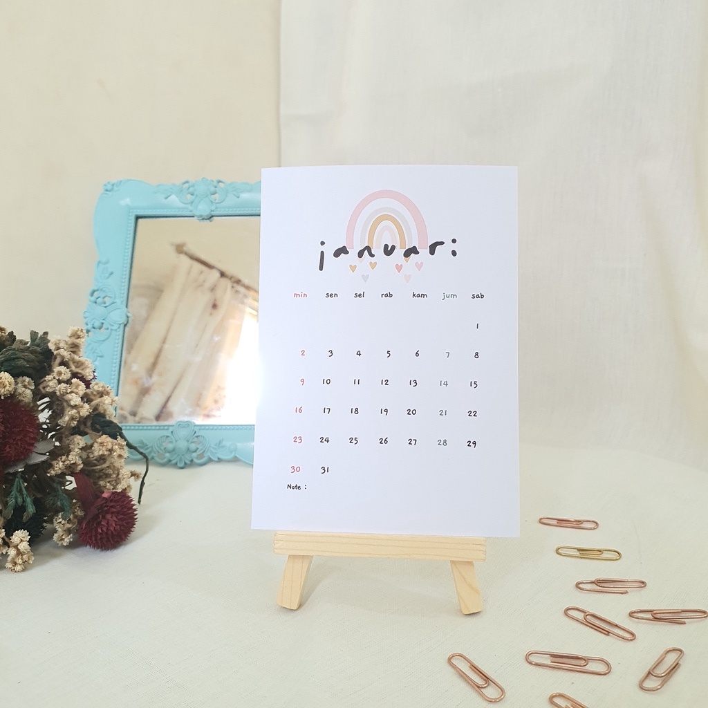 

Kalender Aesthetic 2025 / 2026 - Kalender Meja 2025 / 2026 - Kalender 2025 / 2026 (LIBUR NASIONAL)