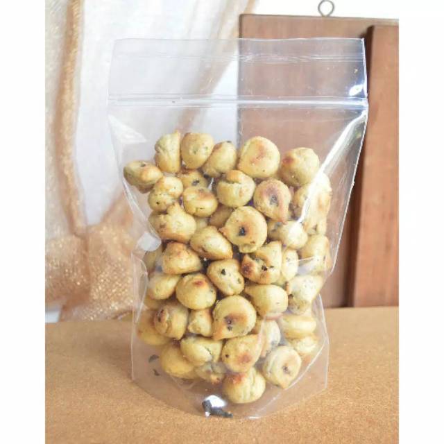 

Biskuit Soes Coklat Manis