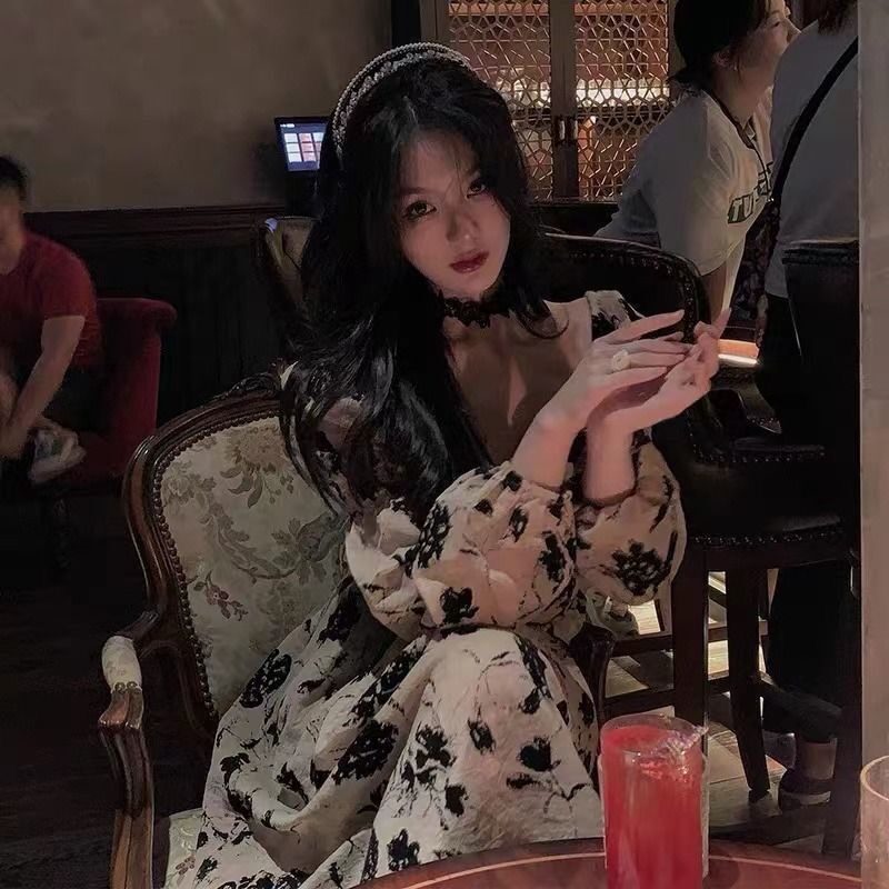 gaun gaya korea french puff sleeve floral dress lady hepburn dress