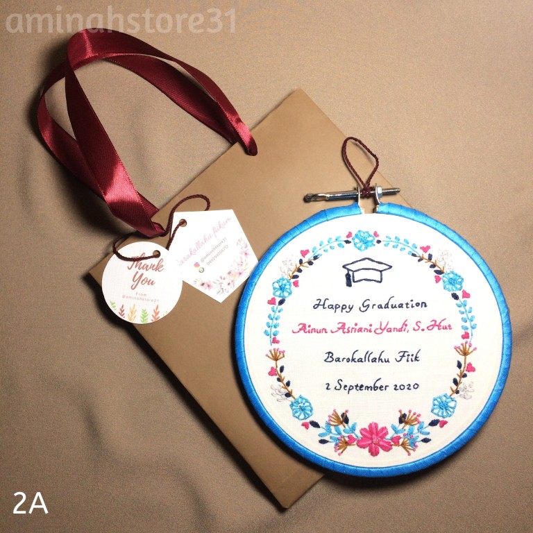 SULAMAN TANGAN / 15CM / KADO WISUDA / UNIK / EMBROIDERY HOOP ART / KREASI BENANG / DIY